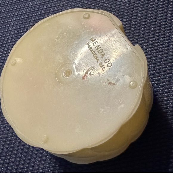 Vintage vanity powder container - Picture 3 of 11